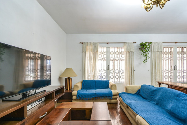 Imagem Casa com 4 Quartos à Venda, 242 m² em Moema - São Paulo