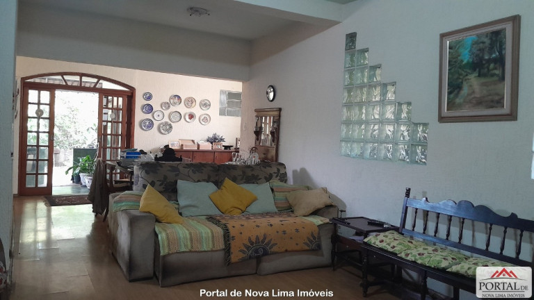 Imagem Casa com 4 Quartos à Venda, 310 m² em Cascalho - Nova Lima