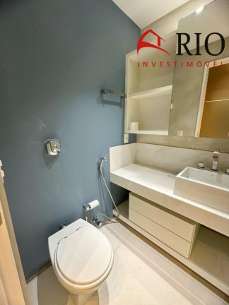 Imagem Imóvel com 4 Quartos à Venda, 230 m² em Barra Da Tijuca - Rio De Janeiro Imagem Imóvel com 4 Quartos à Venda, 230 m² em Barra Da Tijuca - Rio De Janeiro