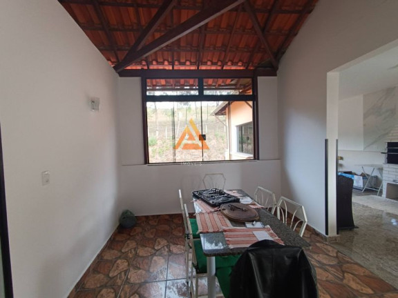 Imagem Casa com 3 Quartos à Venda, 140 m² Imagem Casa com 3 Quartos à Venda, 140 m²