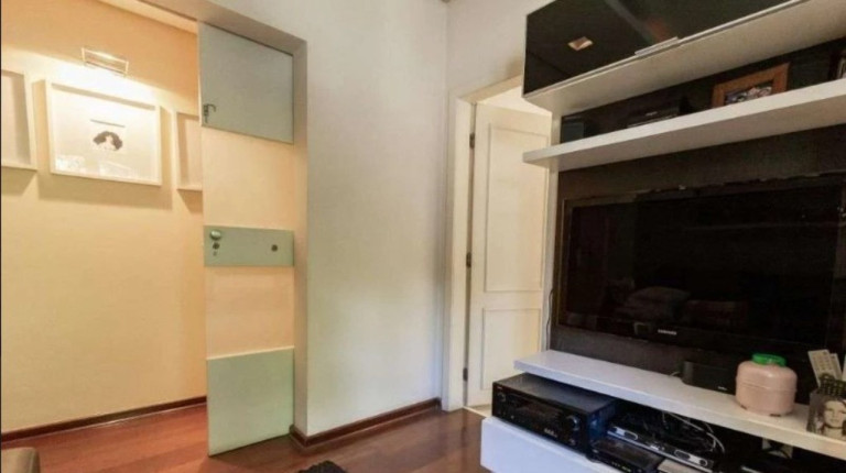 Imagem Casa com 3 Quartos à Venda, 380 m² em Campo Belo - São Paulo