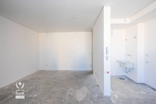 Imagem Apartamento com 2 Quartos à Venda, 72 m² em Centro - Curitiba