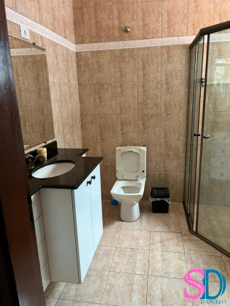 Imagem Sobrado com 6 Quartos à Venda, 375 m² em Centro - Ubatuba
