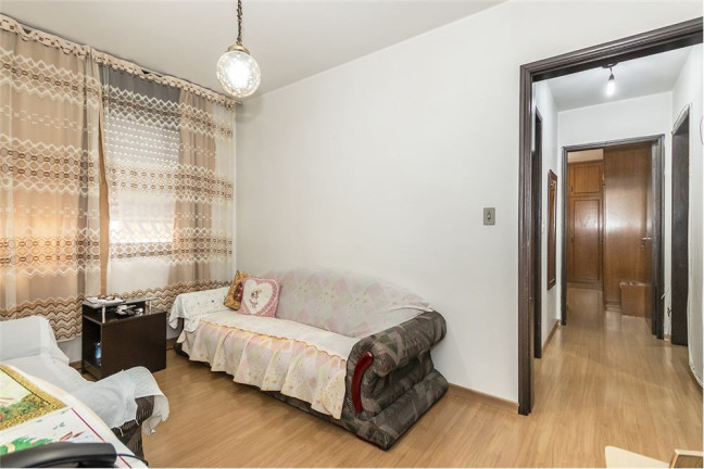 Imagem Imóvel com 3 Quartos à Venda, em Vila Ipiranga - Porto Alegre Imagem Imóvel com 3 Quartos à Venda, em Vila Ipiranga - Porto Alegre