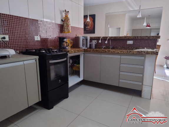 Imagem Casa com 3 Quartos à Venda, 225 m² em Loteamento Villa Branca - Jacareí