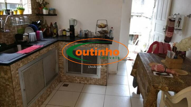 Imagem Casa com 4 Quartos à Venda, 192 m² em Vila Isabel - Rio De Janeiro Imagem Casa com 4 Quartos à Venda, 192 m² em Vila Isabel - Rio De Janeiro