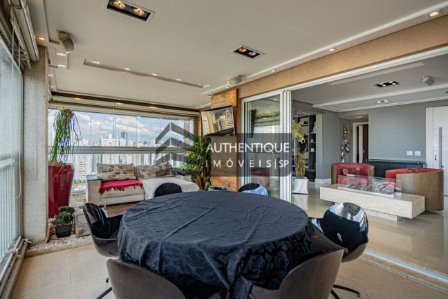 Imagem Apartamento com 4 Quartos à Venda, 206 m² em Vila Romana - São Paulo