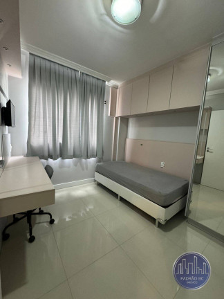 Imagem Apartamento com 3 Quartos à Venda, 144 m² em Centro - Balneário Camboriú Imagem Apartamento com 3 Quartos à Venda, 144 m² em Centro - Balneário Camboriú