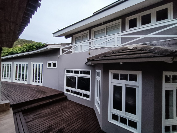 Imagem Casa com 3 Quartos à Venda, 350 m² em Praia Da Silveira - Garopaba Imagem Casa com 3 Quartos à Venda, 350 m² em Praia Da Silveira - Garopaba