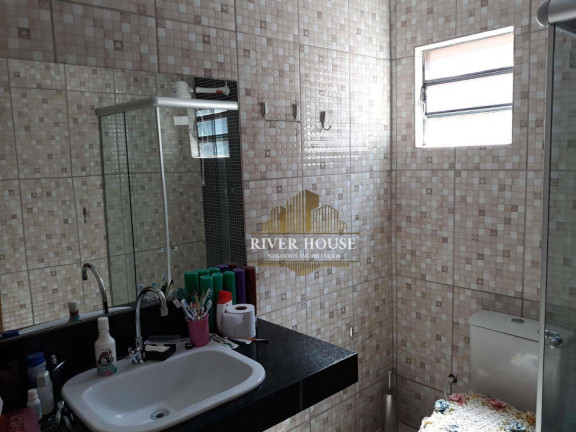 Imagem Casa com 4 Quartos à Venda, 240 m² em Cpa I - Cuiabá