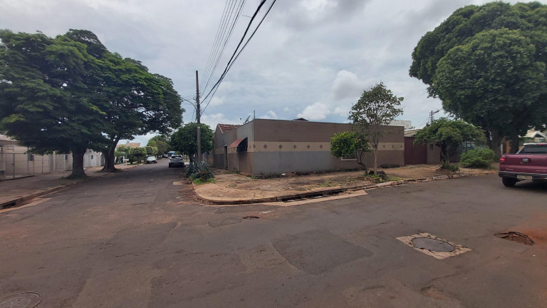 Imagem Terreno à Venda, 450 m² em Jardim América - Campo Grande