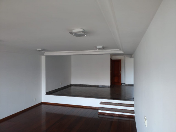 Imagem Imóvel com 4 Quartos à Venda, 268 m² em Anhangabaú - Jundiaí Imagem Imóvel com 4 Quartos à Venda, 268 m² em Anhangabaú - Jundiaí