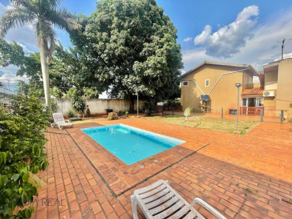 Imagem Sobrado com 4 Quartos à Venda, 204 m² em Chácara Cachoeira - Campo Grande Imagem Sobrado com 4 Quartos à Venda, 204 m² em Chácara Cachoeira - Campo Grande