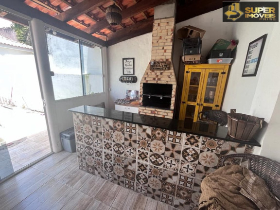 Imagem Casa com 3 Quartos à Venda, 216 m² em Centro - Pelotas Imagem Casa com 3 Quartos à Venda, 216 m² em Centro - Pelotas