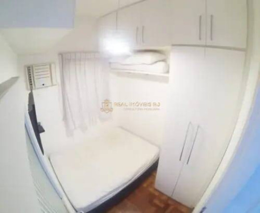 Imagem Apartamento com 2 Quartos à Venda, 52 m² em Copacabana - Rio De Janeiro
