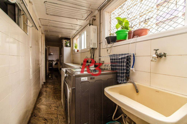 Imagem Apartamento com 3 Quartos à Venda, 190 m² em José Menino - Santos