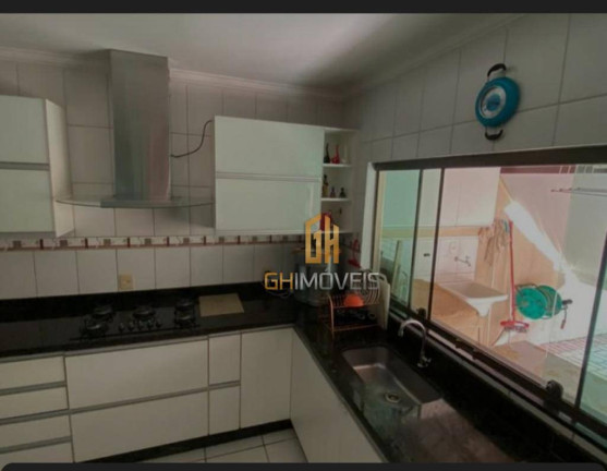 Imagem Sobrado com 3 Quartos à Venda, 150 m² em Vila Jardim Vitória - Goiânia Imagem Sobrado com 3 Quartos à Venda, 150 m² em Vila Jardim Vitória - Goiânia