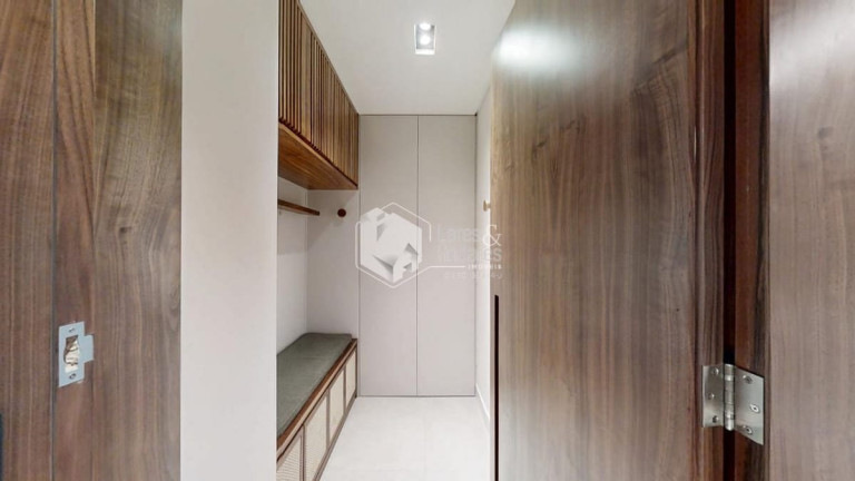Imagem Apartamento com 3 Quartos à Venda, 237 m² em Itaim Bibi - São Paulo Imagem Apartamento com 3 Quartos à Venda, 237 m² em Itaim Bibi - São Paulo