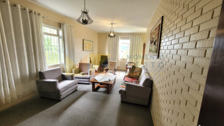 Imagem Casa com 3 Quartos à Venda, 200 m² em Velha - Blumenau Imagem Casa com 3 Quartos à Venda, 200 m² em Velha - Blumenau