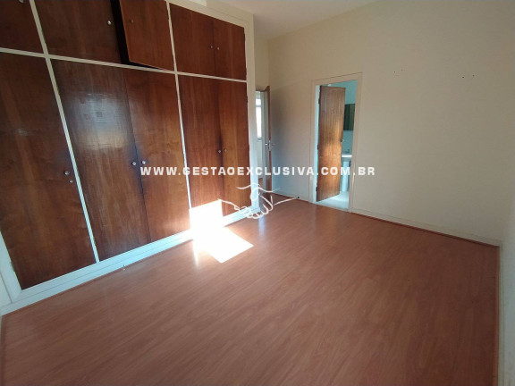 Imagem Sobrado com 4 Quartos à Venda, 258 m² em Centro - Itatiba