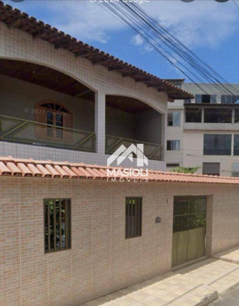 Casa com 4 Quartos à Venda, 230 m² em Santos Dumont - Vila Velha