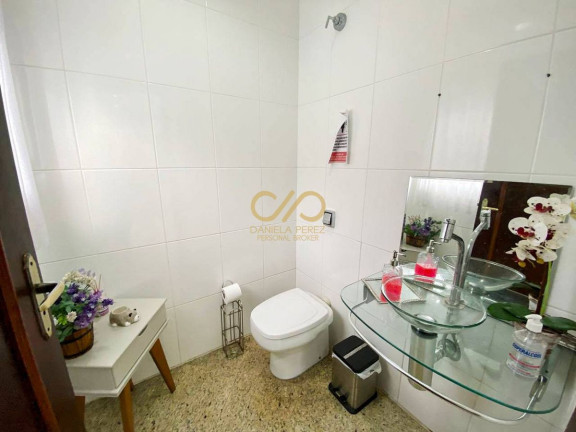 Imagem Casa com 3 Quartos à Venda, 303 m² em Canto Do Forte - Praia Grande Imagem Casa com 3 Quartos à Venda, 303 m² em Canto Do Forte - Praia Grande