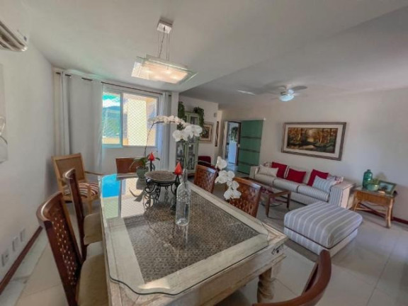 Imagem Casa com 3 Quartos à Venda, 730 m² em Itaipu - Niterói Imagem Casa com 3 Quartos à Venda, 730 m² em Itaipu - Niterói