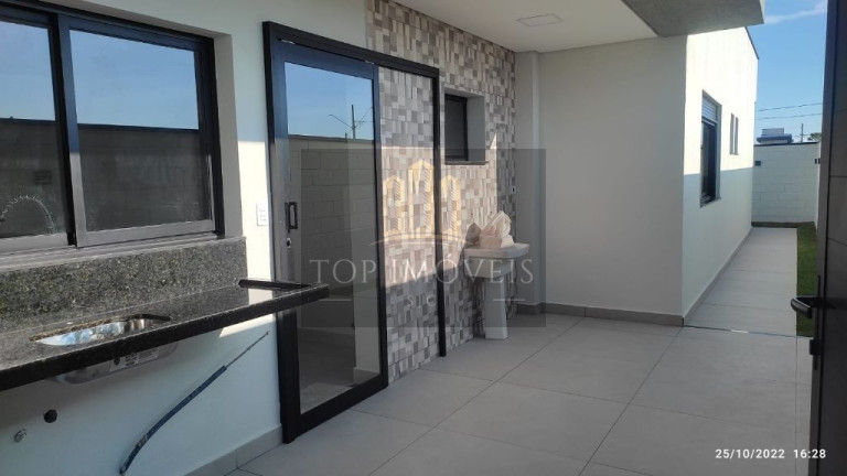 Imagem Casa com 3 Quartos à Venda, 212 m² em Jardim Jacinto - Jacareí Imagem Casa com 3 Quartos à Venda, 212 m² em Jardim Jacinto - Jacareí