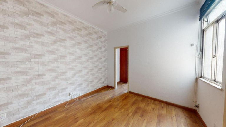 Imagem Imóvel com 1 Quarto à Venda, 45 m² em Copacabana - Rio De Janeiro Imagem Imóvel com 1 Quarto à Venda, 45 m² em Copacabana - Rio De Janeiro