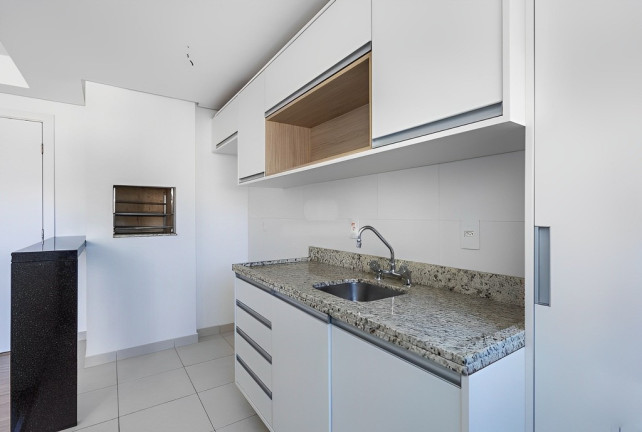 Imagem Imóvel com 3 Quartos à Venda, em Petrópolis - Porto Alegre Imagem Imóvel com 3 Quartos à Venda, em Petrópolis - Porto Alegre