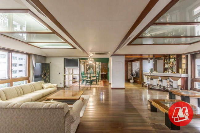 Imagem Apartamento com 3 Quartos à Venda, 240 m² em Floresta - Porto Alegre