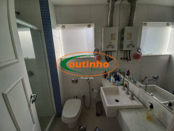 Imagem Apartamento com 3 Quartos à Venda, 115 m² em Tijuca - Rio De Janeiro Imagem Apartamento com 3 Quartos à Venda, 115 m² em Tijuca - Rio De Janeiro