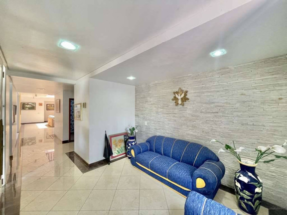 Imagem Casa com 6 Quartos à Venda, 1.200 m² em Golf Village - Carapicuíba Imagem Casa com 6 Quartos à Venda, 1.200 m² em Golf Village - Carapicuíba