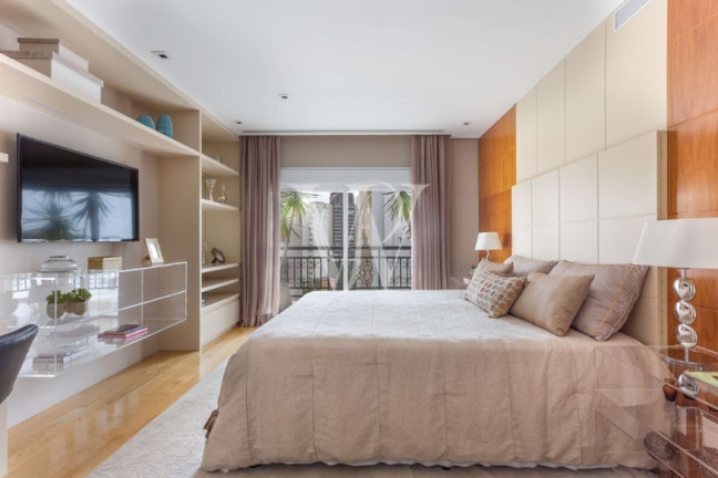 Imagem Apartamento com 3 Quartos à Venda, 273 m² em Itaim Bibi - São Paulo Imagem Apartamento com 3 Quartos à Venda, 273 m² em Itaim Bibi - São Paulo