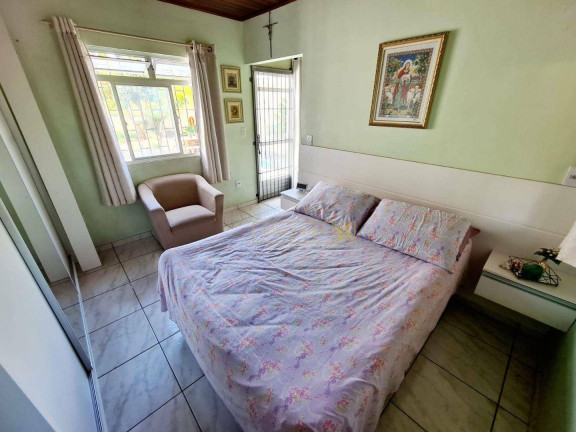 Imagem Casa com 3 Quartos à Venda, 172 m² em Centro - São José Imagem Casa com 3 Quartos à Venda, 172 m² em Centro - São José