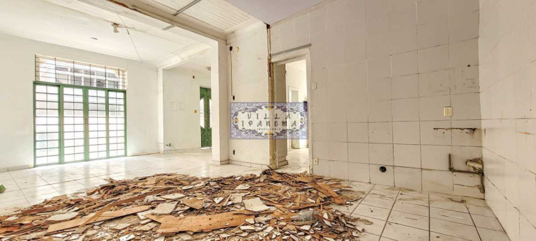 Imagem Imóvel com 3 Quartos à Venda, 300 m² em Laranjeiras - Rio De Janeiro Imagem Imóvel com 3 Quartos à Venda, 300 m² em Laranjeiras - Rio De Janeiro