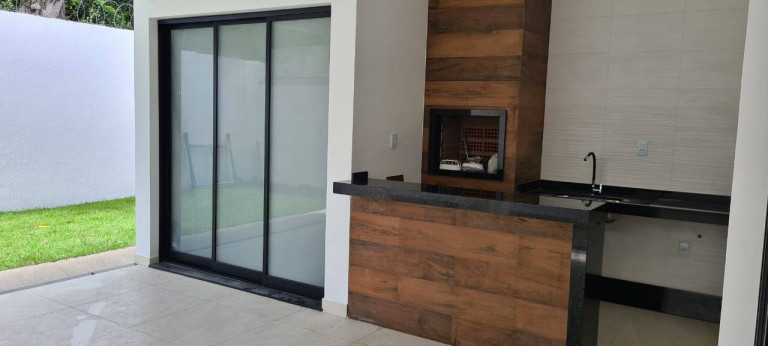 Imagem Casa com 3 Quartos à Venda, 318 m² em Loteamento Residencial Parque Das Araucárias - Tremembé Imagem Casa com 3 Quartos à Venda, 318 m² em Loteamento Residencial Parque Das Araucárias - Tremembé