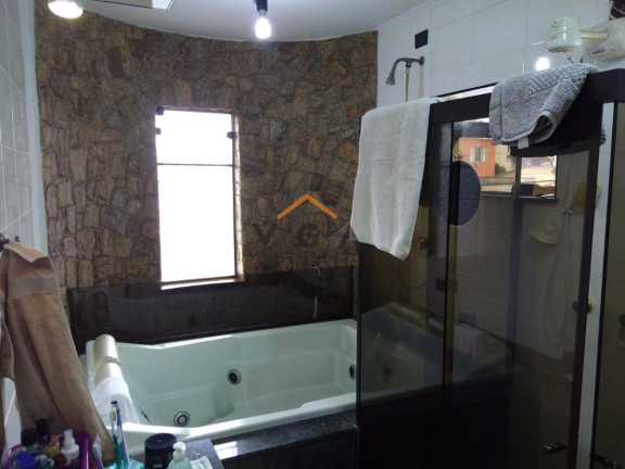 Imagem Casa com 5 Quartos à Venda, 37 m² em Vila Matilde - São Paulo Imagem Casa com 5 Quartos à Venda, 37 m² em Vila Matilde - São Paulo