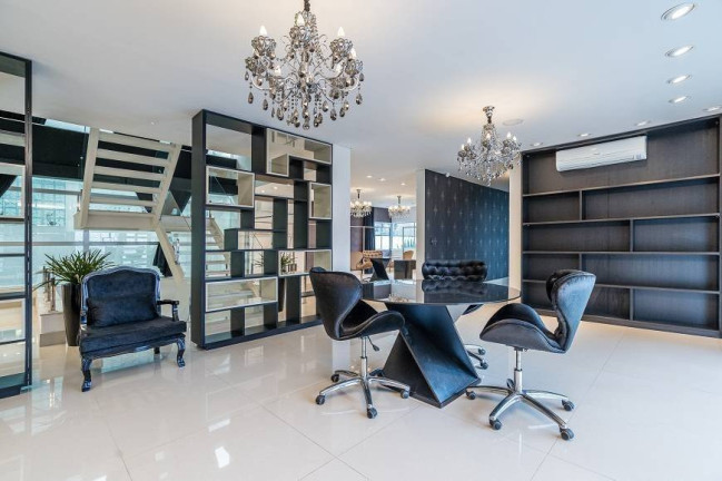 Imagem Casa com 4 Quartos à Venda, 751 m² em Jardim Social - Curitiba Imagem Casa com 4 Quartos à Venda, 751 m² em Jardim Social - Curitiba
