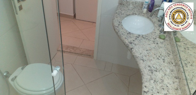 Imagem Apartamento com 2 Quartos à Venda, 85 m² em Pitangueiras - Guarujá