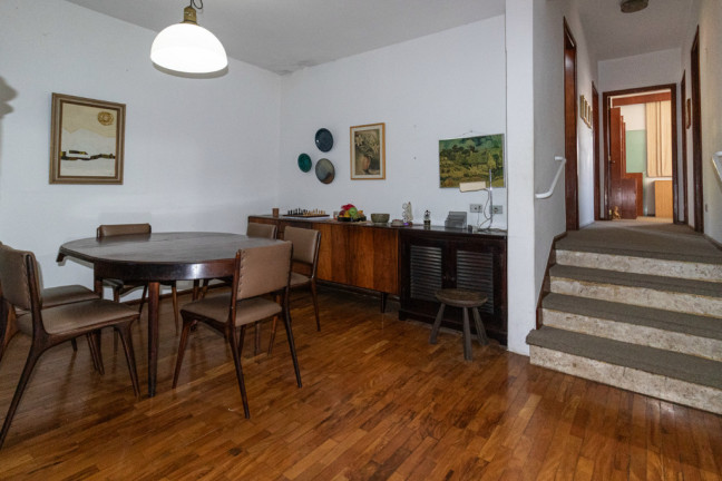 Imagem Casa com 5 Quartos à Venda, 209 m² em Moema - São Paulo Imagem Casa com 5 Quartos à Venda, 209 m² em Moema - São Paulo