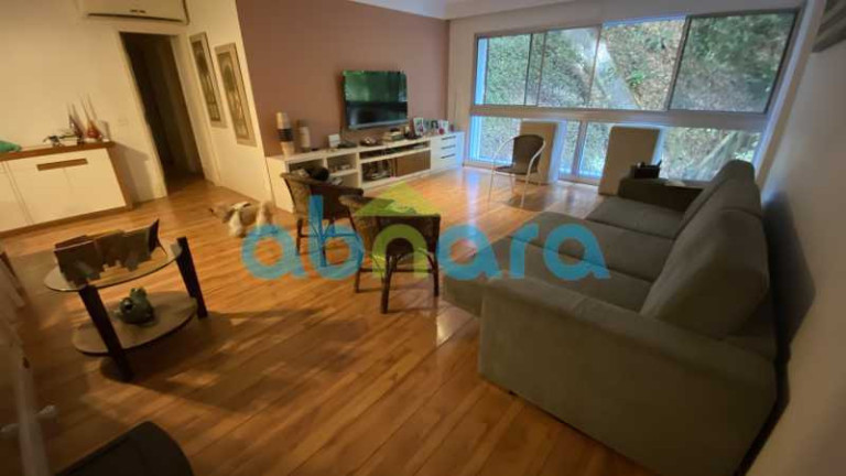 Imagem Apartamento com 3 Quartos à Venda, 125 m² em Lagoa - Rio De Janeiro Imagem Apartamento com 3 Quartos à Venda, 125 m² em Lagoa - Rio De Janeiro