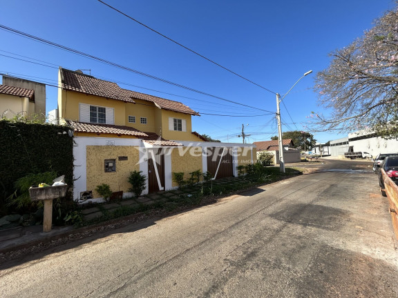 Sobrado com 3 Quartos à Venda, 146 m² em Jardim Santo Antônio - Goiânia