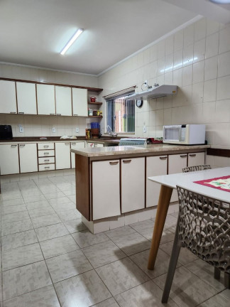 Imagem Casa com 3 Quartos à Venda, 263 m² em Bosque Dos Eucaliptos - São José Dos Campos