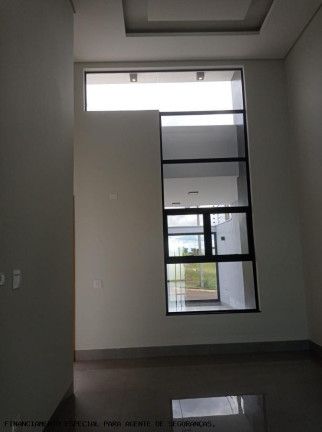 Imagem Imóvel com 3 Quartos à Venda, 150 m² em Jardim Imperial - Sarandi Imagem Imóvel com 3 Quartos à Venda, 150 m² em Jardim Imperial - Sarandi