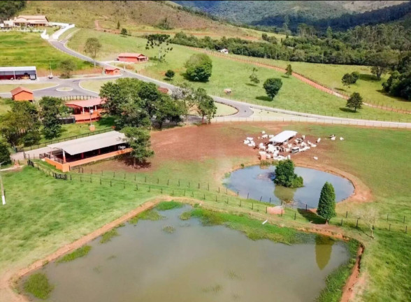 Imagem Fazenda à Venda, 392 m² em Poços De Caldas Imagem Fazenda à Venda, 392 m² em Poços De Caldas