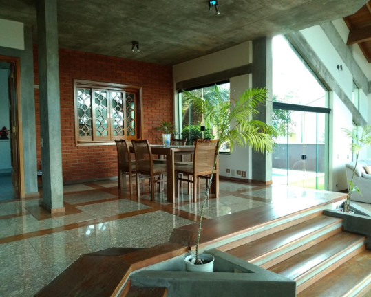 Imagem Casa com 3 Quartos à Venda, 400 m² em Arujázinho Iv - Arujá Imagem Casa com 3 Quartos à Venda, 400 m² em Arujázinho Iv - Arujá