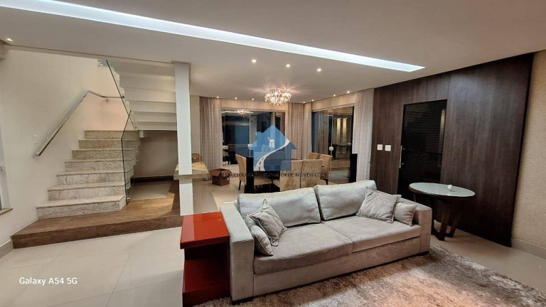 Imagem Casa com 3 Quartos à Venda, 250 m² em Centro - Manaus Imagem Casa com 3 Quartos à Venda, 250 m² em Centro - Manaus