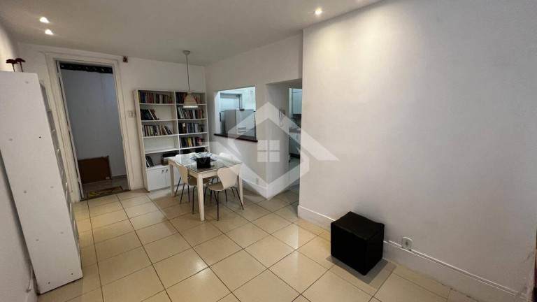 Imagem Apartamento com 2 Quartos à Venda, 80 m² em Copacabana - Rio De Janeiro Imagem Apartamento com 2 Quartos à Venda, 80 m² em Copacabana - Rio De Janeiro