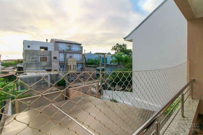 Imagem Casa com 3 Quartos à Venda, 120 m² em Guarujá - Porto Alegre Imagem Casa com 3 Quartos à Venda, 120 m² em Guarujá - Porto Alegre
